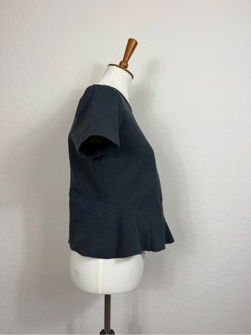 J. Crew Charcoal Grey Peplum Short Sleeve Ruffle Top Pleated Size M